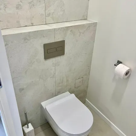 Les Sablettes アパート