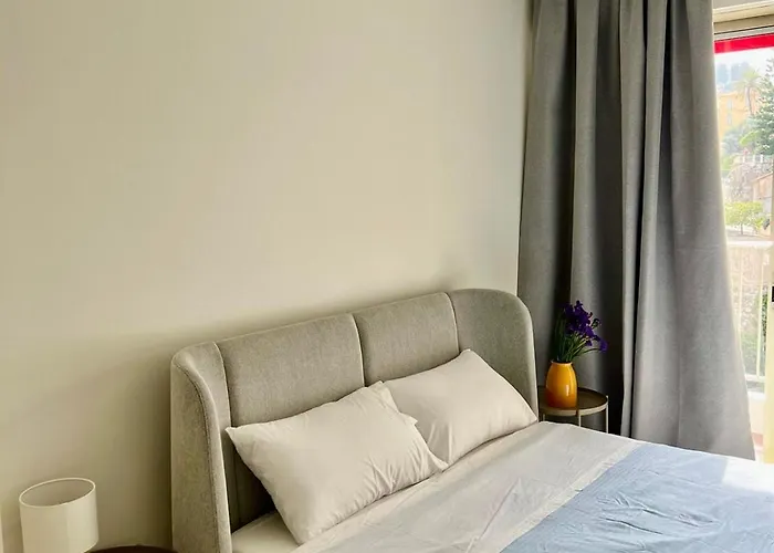 Les Sablettes Apartment *