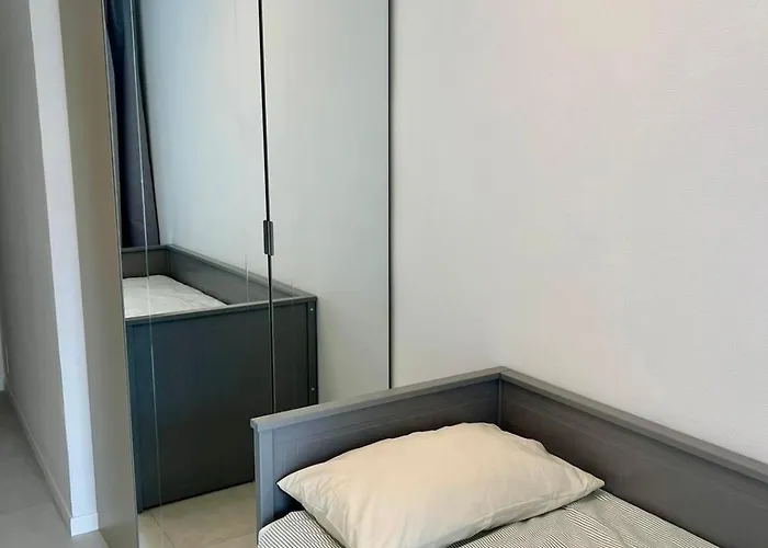 Les Sablettes Apartment *